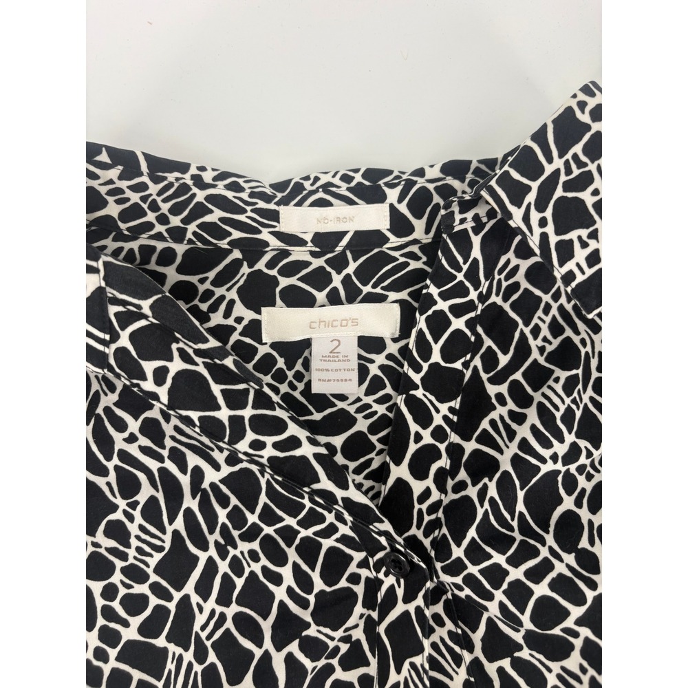 Chicos Womens Black White Abstract Print Button Up Shirt Blouse Top Size 2‎ - Picture 3 of 6